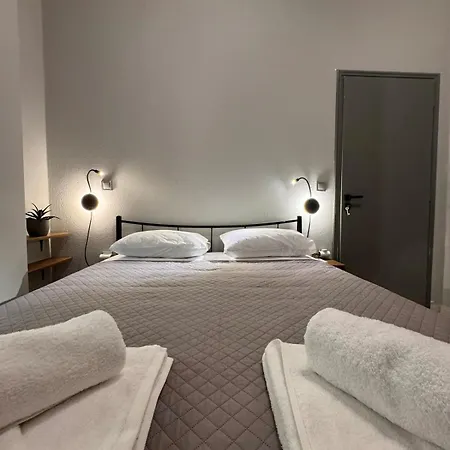 Unique 3 Chania (Crete)