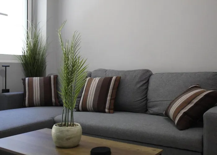 Unique 3 Apartment *